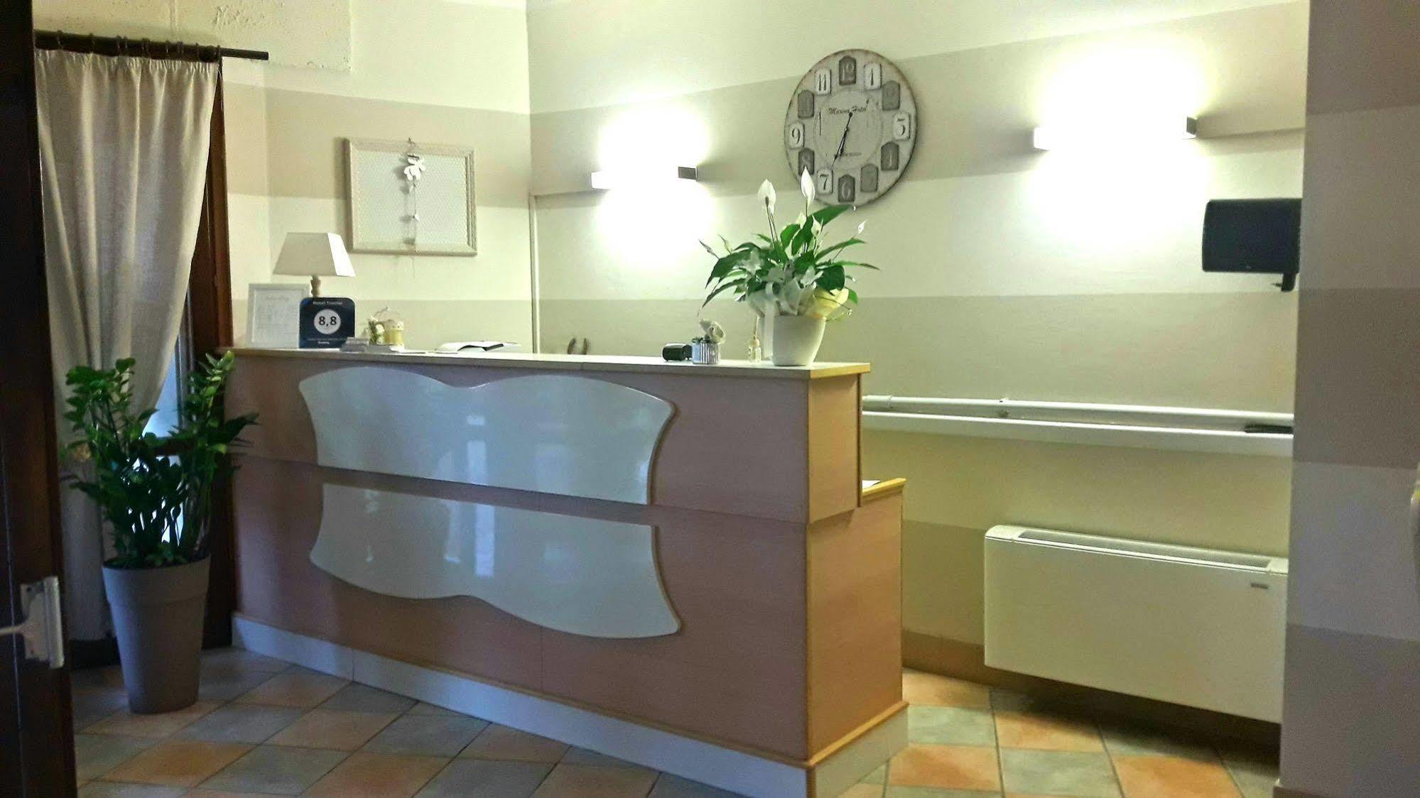 Hotel Trotter Leno Ngoại thất bức ảnh